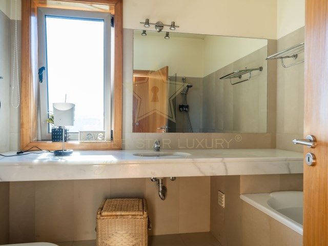 House in Amarante, Portugal, 318 m² - picture 14