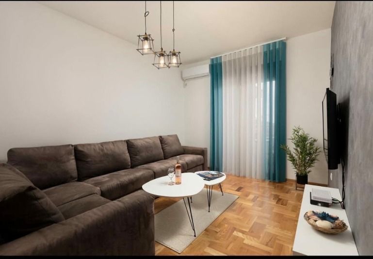 Wohnung in Becici, Montenegro, 48 m² - Foto 1