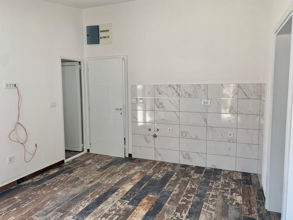 Casa a Sutomore, Montenegro, 350 m² - foto 10