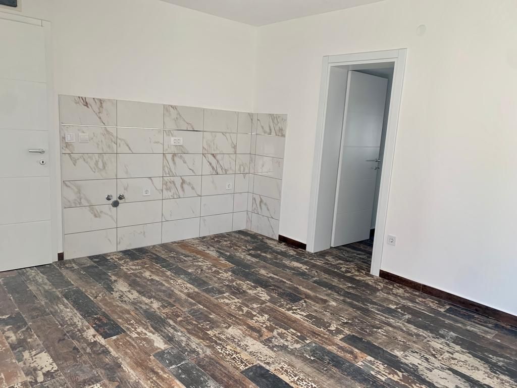 Casa a Sutomore, Montenegro, 350 m² - foto 15