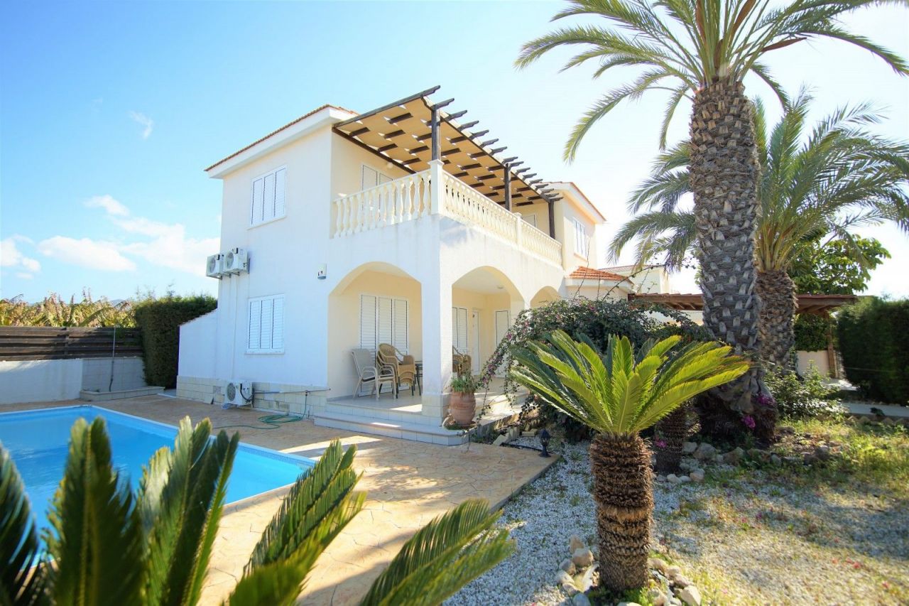 Villa à Paphos, Chypre - image 1