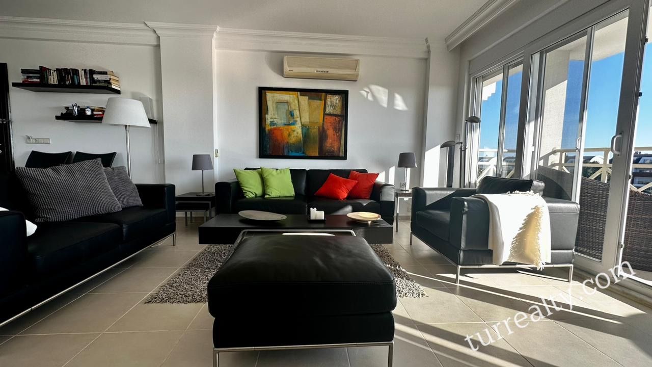 Penthouse in Side, Turkey, 200 m² - picture 1