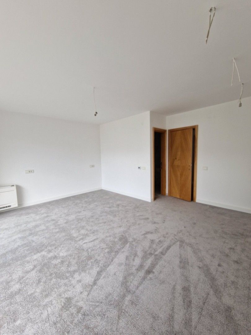 Flat in Dobrota, Montenegro, 403 m² - picture 10