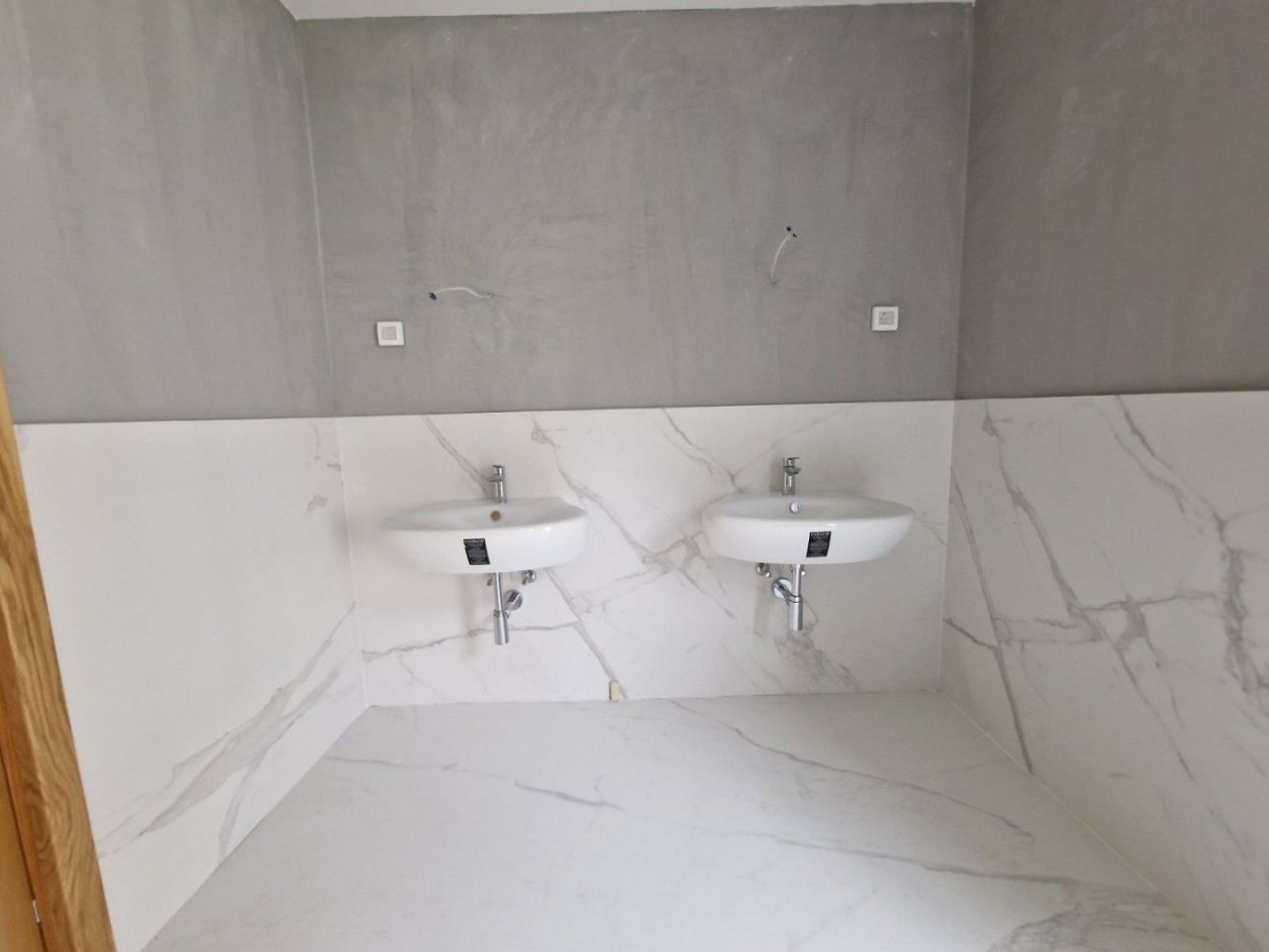 Flat in Dobrota, Montenegro, 403 m² - picture 15