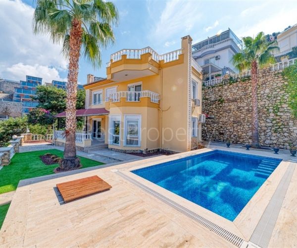 Villa en Alanya, Turquia, 280 m² - imagen 1