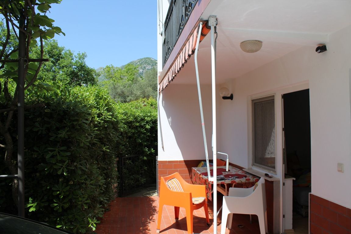 Casa en Sutomore, Montenegro, 160 m² - imagen 2