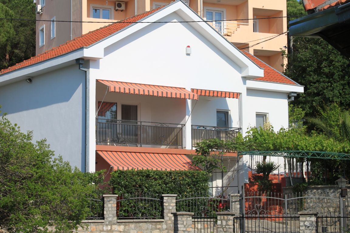 Casa en Sutomore, Montenegro, 160 m² - imagen 7