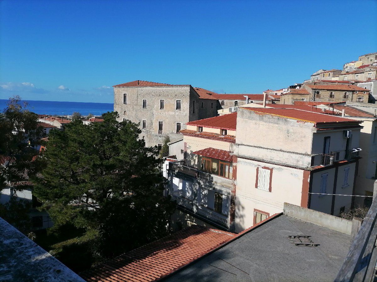 Flat in Scalea, Italy, 120 m² - picture 3