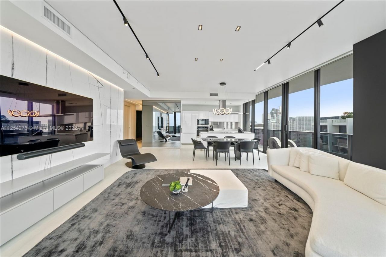 Penthouse in Miami, USA, 190 m² - picture 5