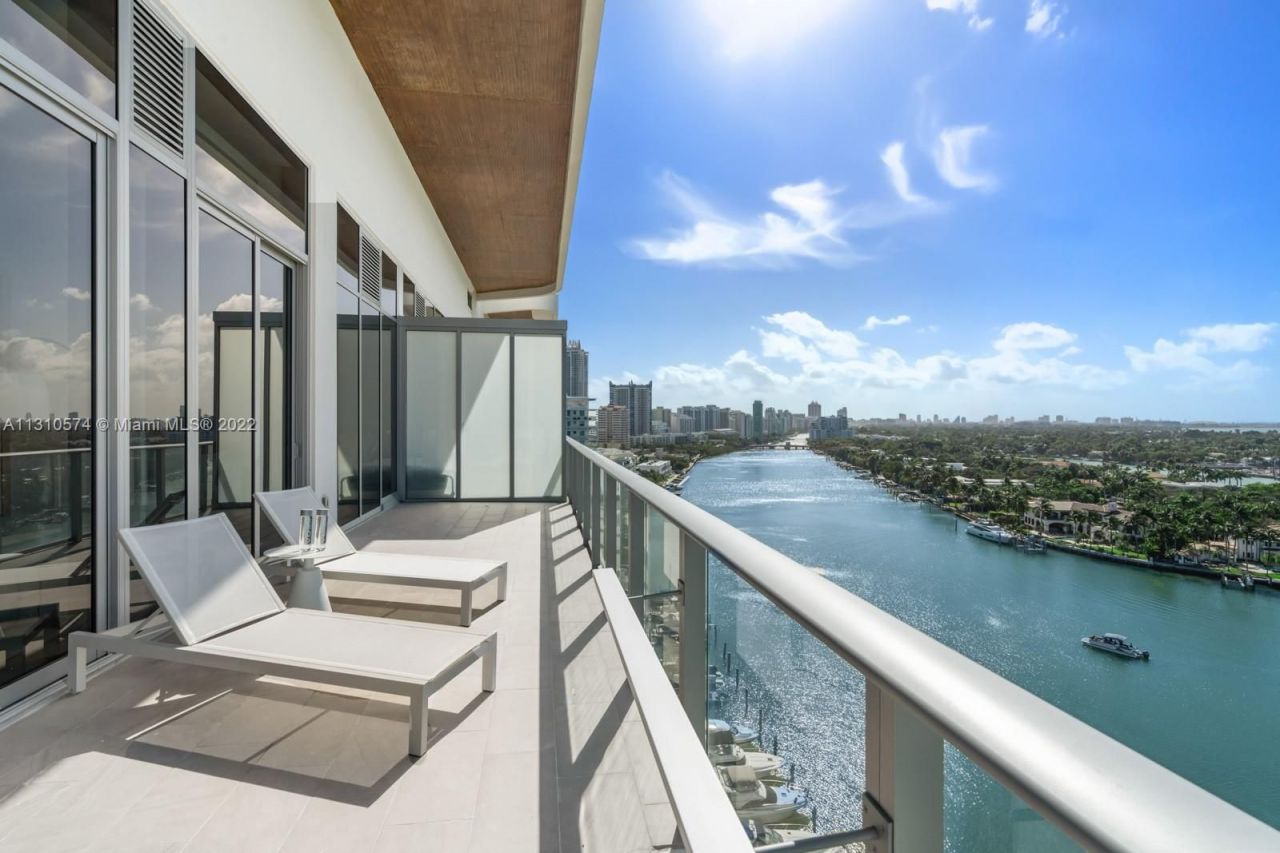 Penthouse in Miami, USA, 200 m² - picture 5