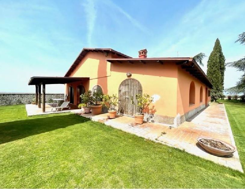 Villa in Frascati, Italien, 400 m² - Foto 1