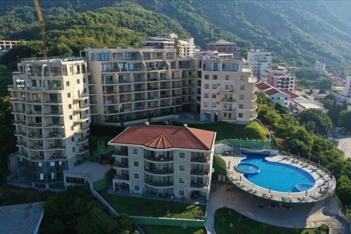 Appartamento a Becici, Montenegro, 48 m² - foto 2