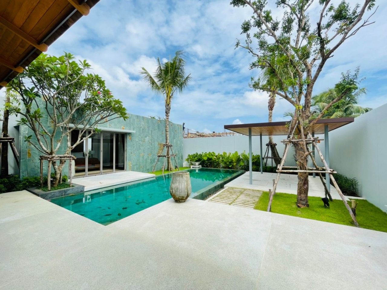 Villa on Phuket Island, Thailand, 348 m² - picture 15