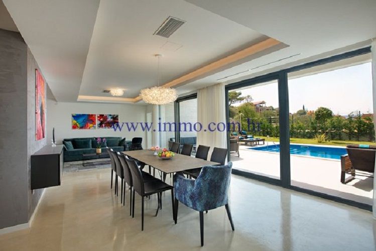Villa en Šibenik, Croatie, 250 m² - image 2