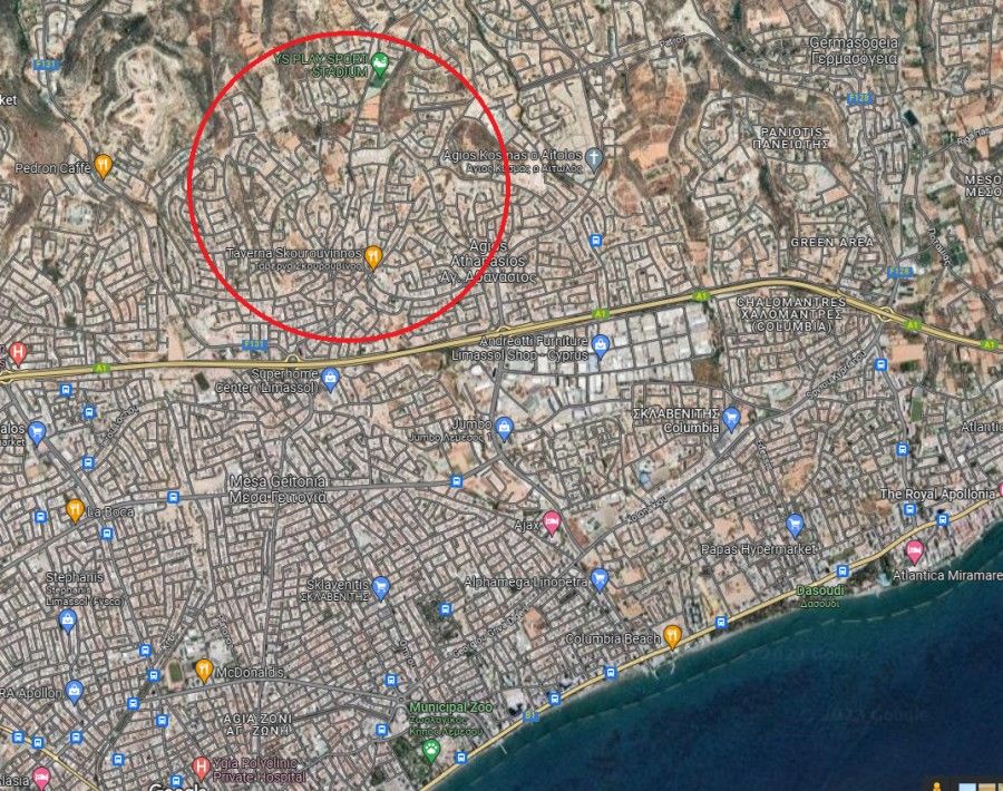 Land in Limassol, Cyprus, 18 395 m² - picture 1