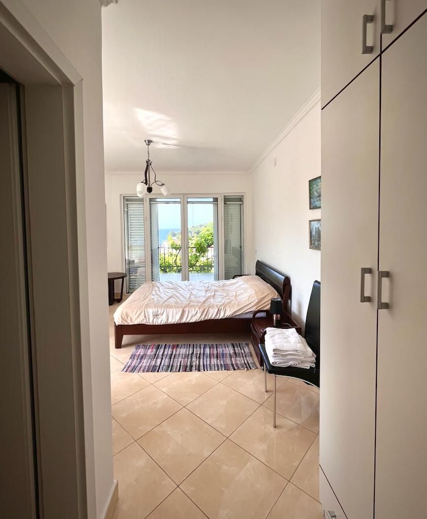 Maison à Petrovac, Monténégro, 260 m² - image 10