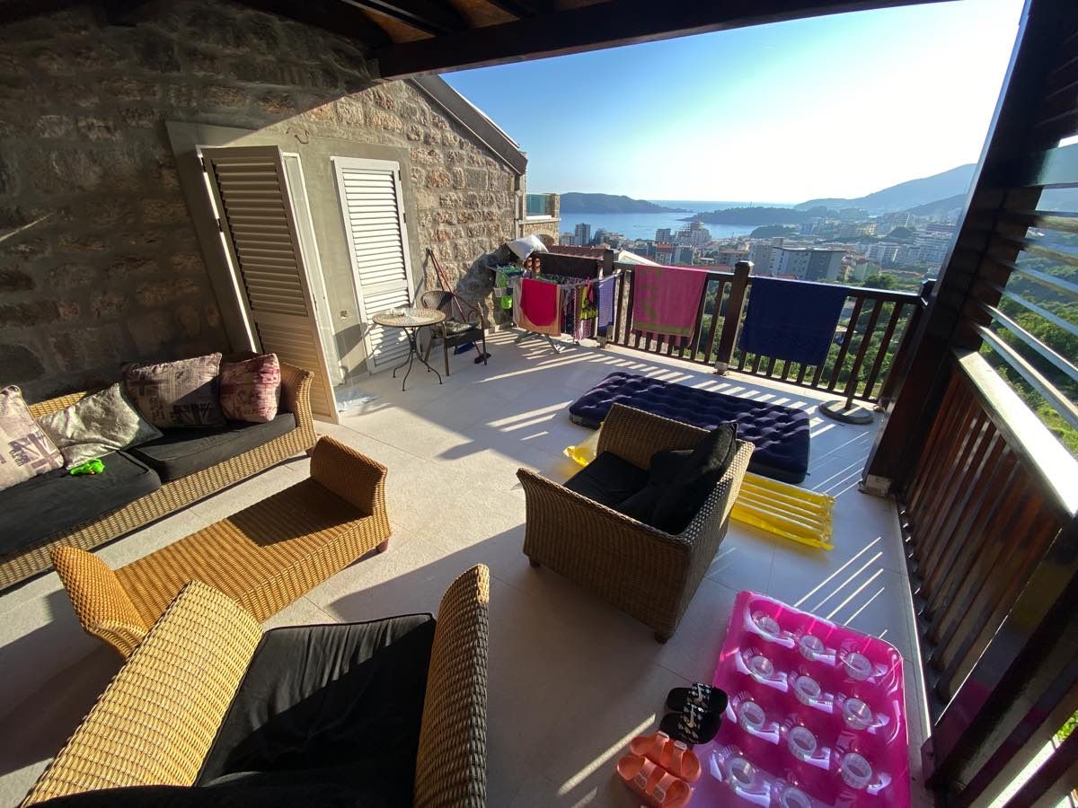 Casa a Becici, Montenegro, 170 m² - foto 3