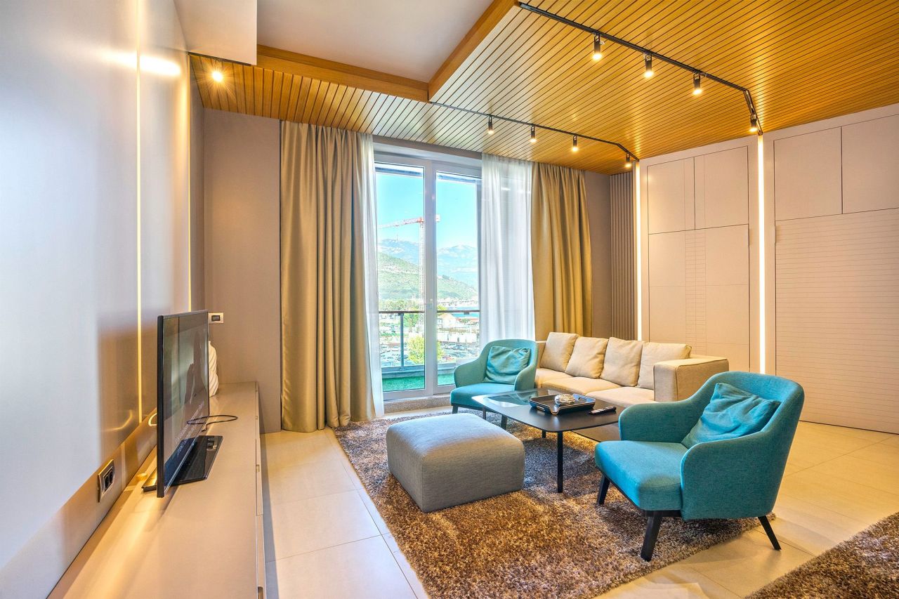 Flat in Budva, Montenegro, 85 m² - picture 1