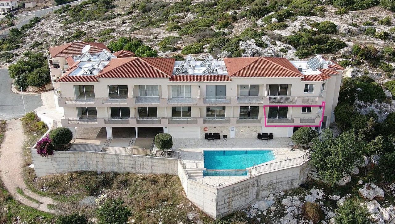 Flat in Paphos, Cyprus, 140 m² - picture 1