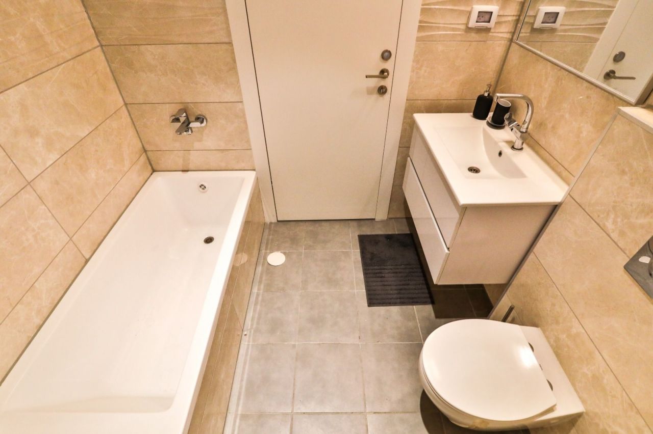 Flat in Bat Yam, Israel, 125 m² - picture 5