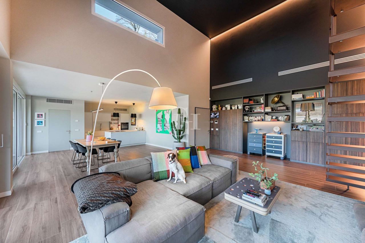 Villa sul Lago di Garda, Italia, 230 m² - foto 2