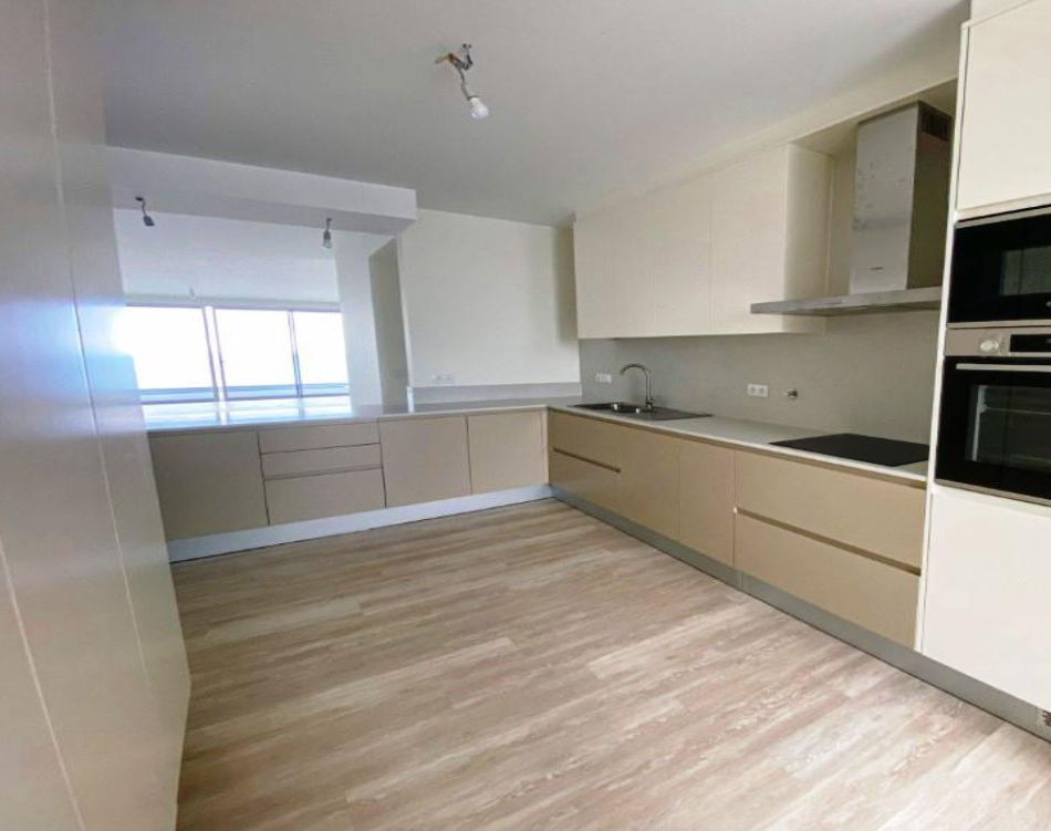 Appartement à Funchal, Portugal, 280 m² - image 4