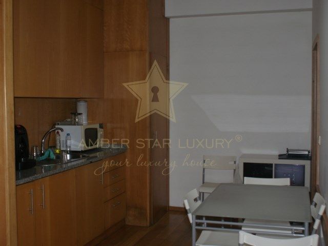 Office in Porto, Portugal, 360 m² - picture 10