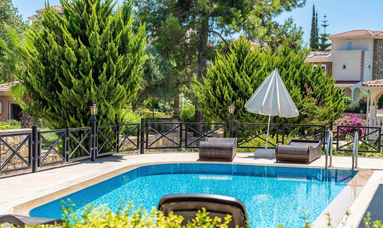 Villa à Alanya, Turquie, 250 m² - image 2