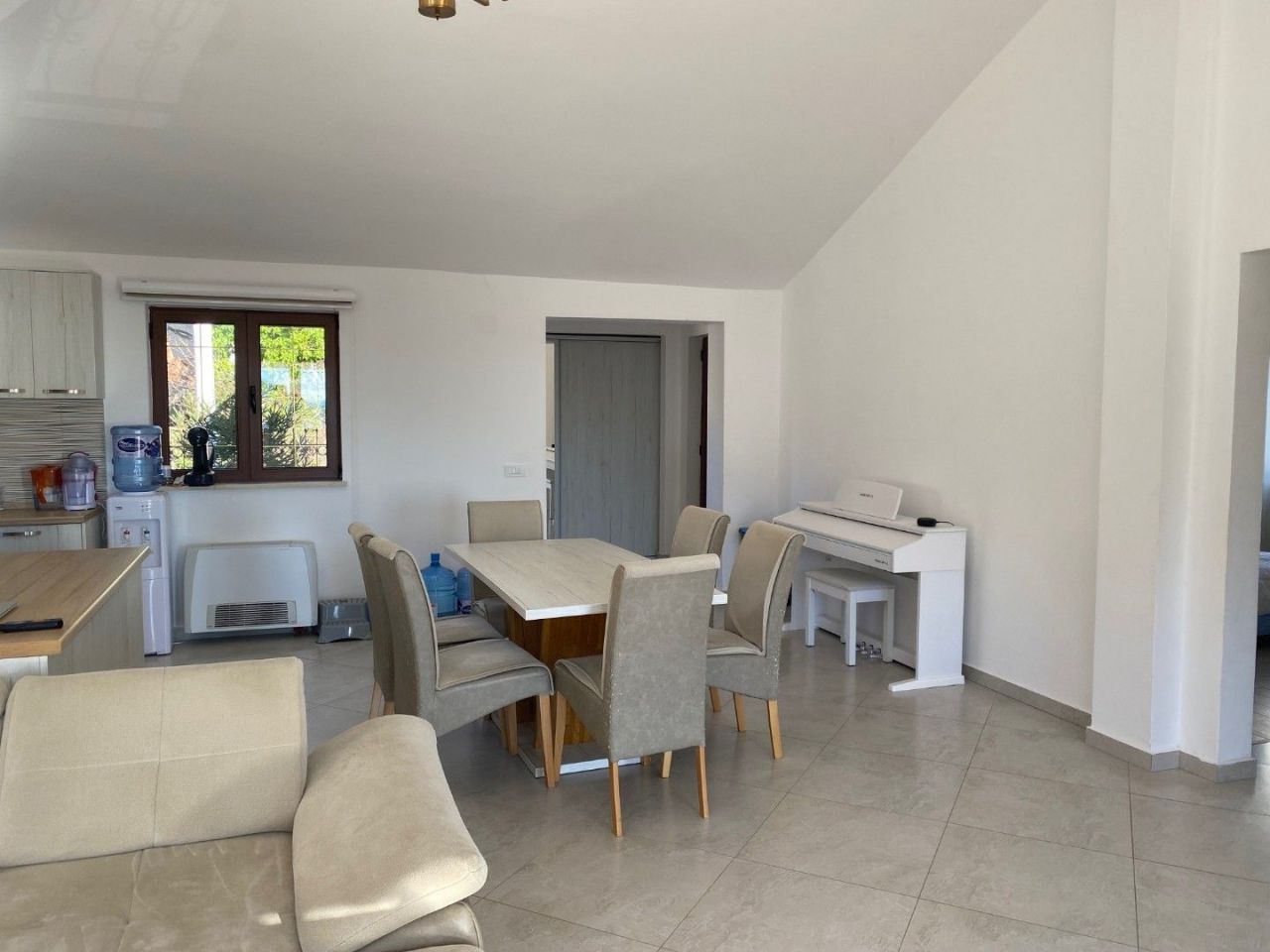 Casa en el Bar, Montenegro, 185 m² - imagen 16