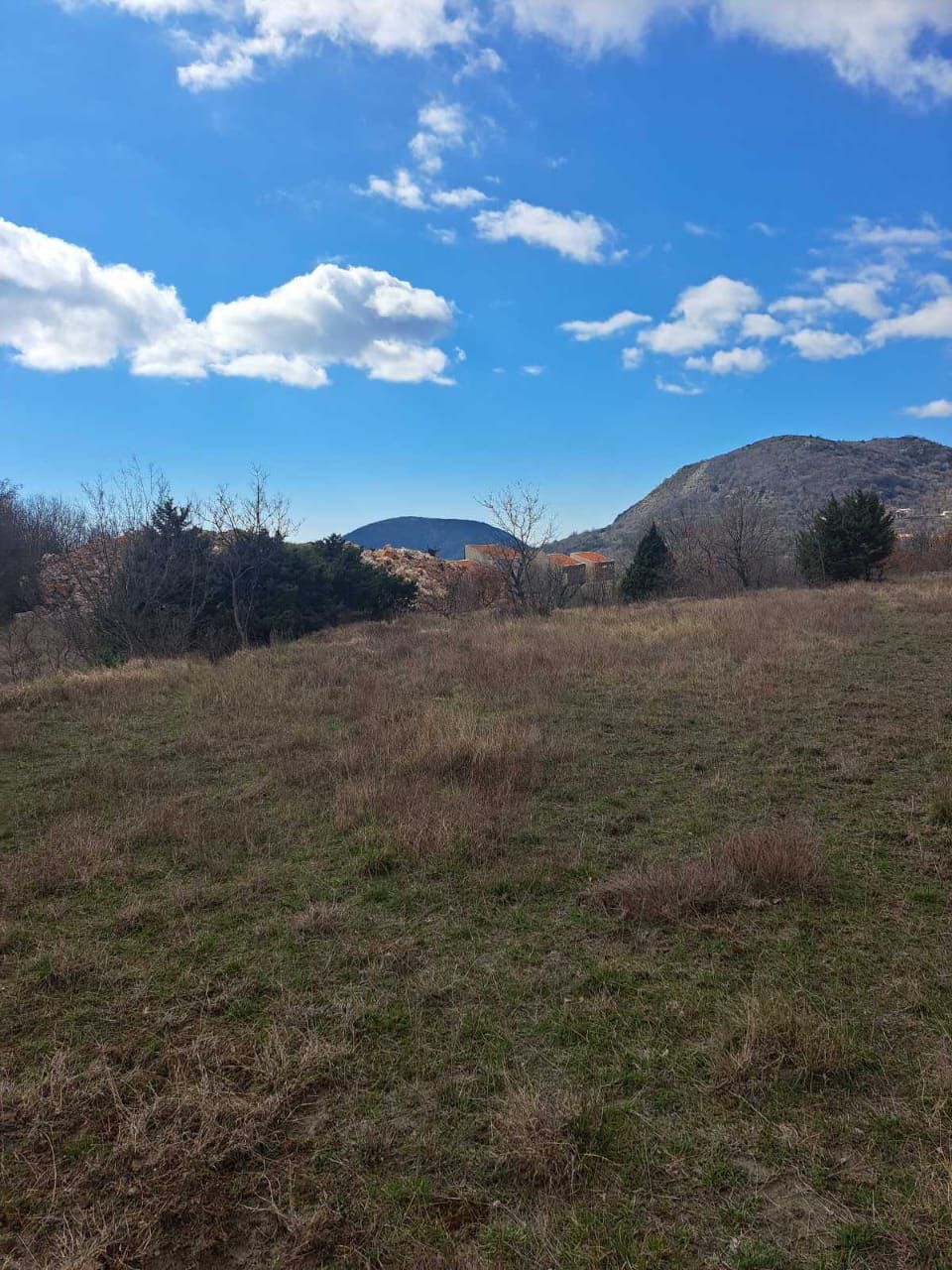 Land in Lapcici, Montenegro, 2 000 m² - picture 4