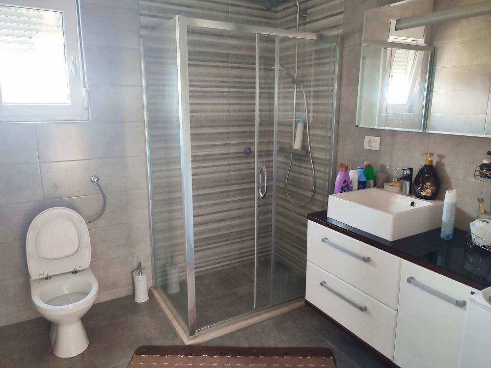 House in Danilovgrad, Montenegro, 200 m² - picture 18