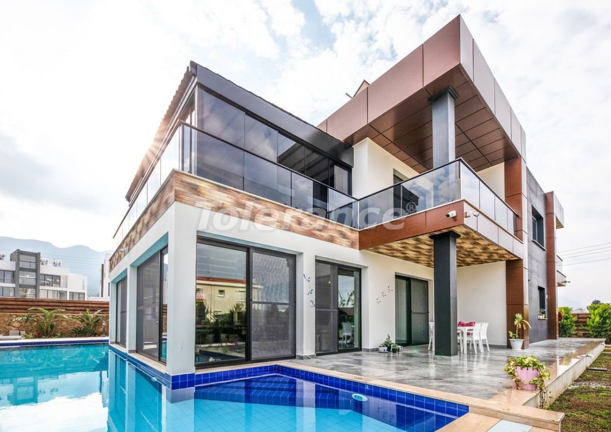 Villa à Kyrenia, Chypre, 650 m² - image 2