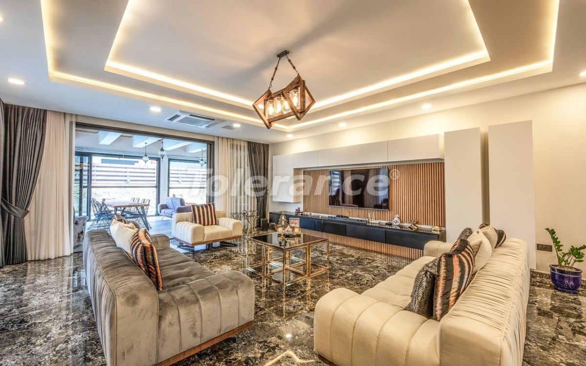 Villa à Kyrenia, Chypre, 650 m² - image 5