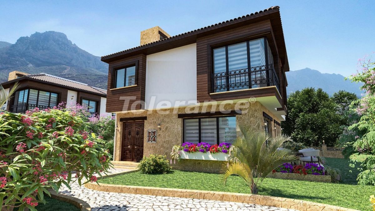 Villa à Kyrenia, Chypre, 360 m² - image 1