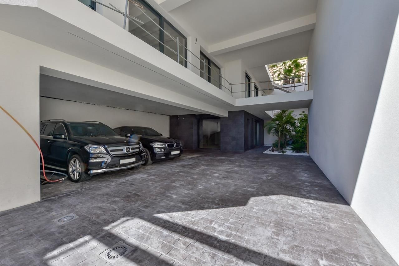 Villa in Finestrat, Spain, 998 m² - picture 12