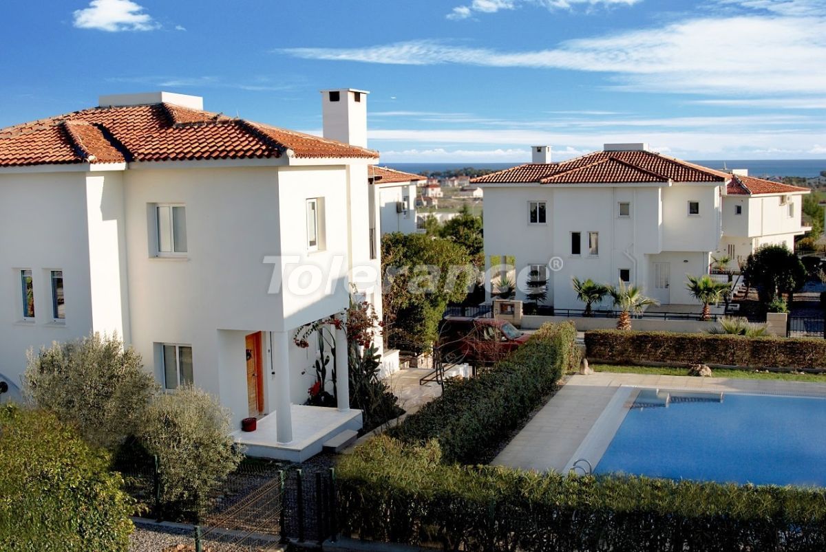 Villa à Famagouste, Chypre, 224 m² - image 1