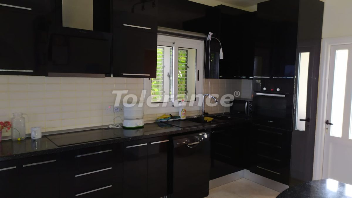 Villa in Famagusta, Cyprus, 224 m² - picture 4