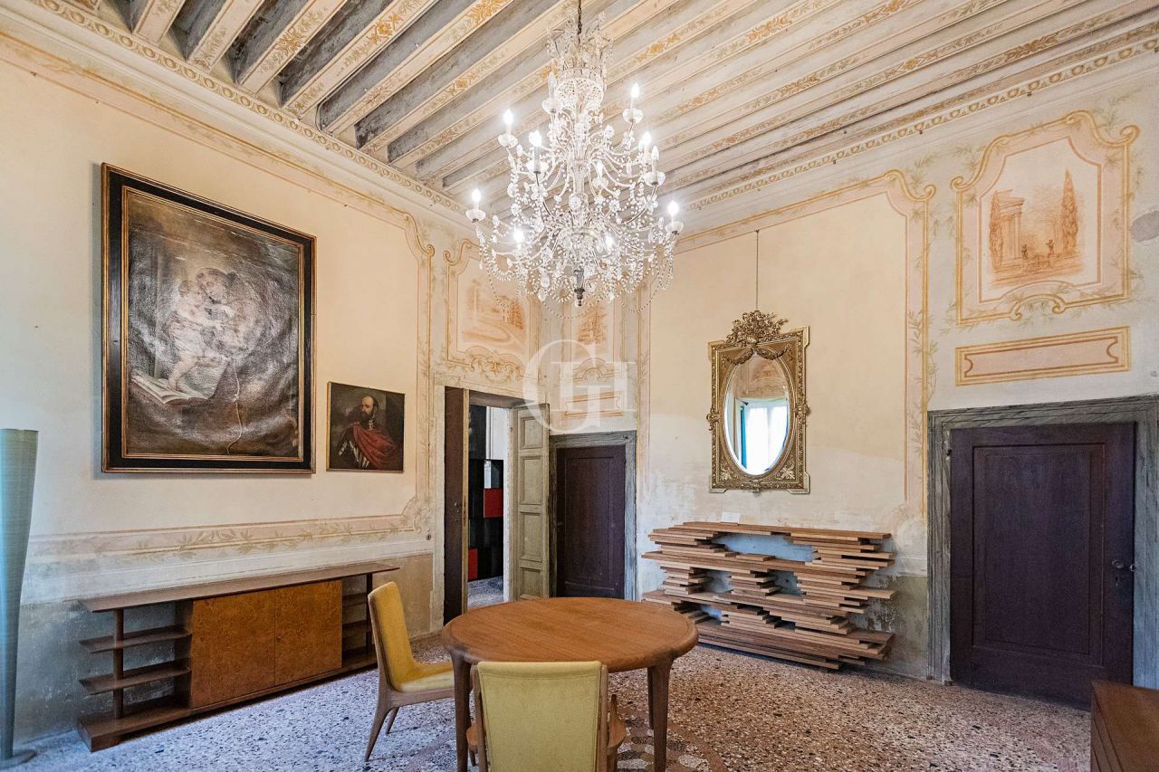 Landgut in Verona, Italien, 2 300 m² - Foto 17