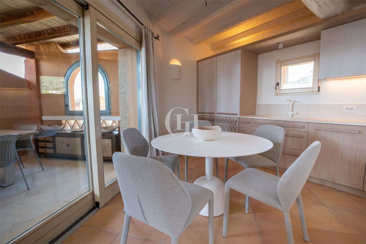 Villa in Porto Cervo, Italy, 194 m² - picture 8