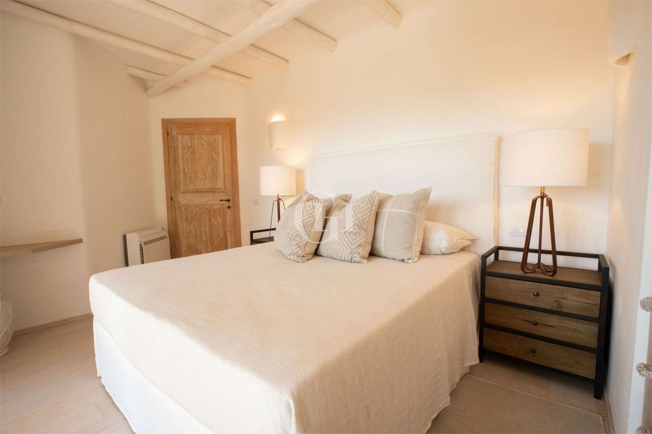 Villa in Porto Cervo, Italy, 194 m² - picture 12