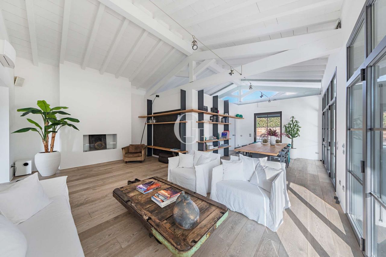 Villa par le Lac de Garde, Italie, 473 m² - image 4