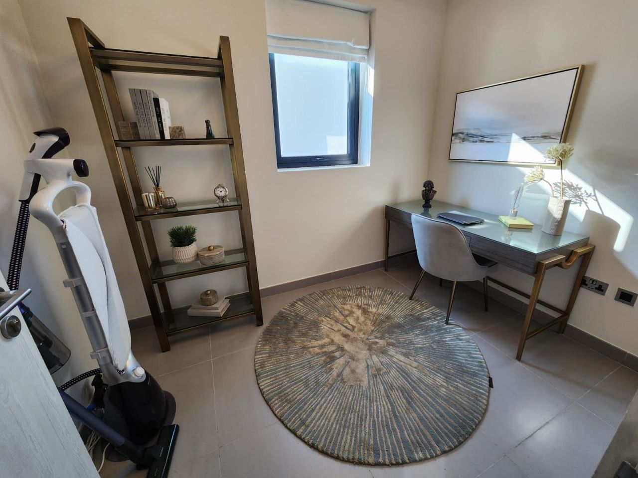 Casa adosada en Abu Dabi, EAU, 160 m² - imagen 2