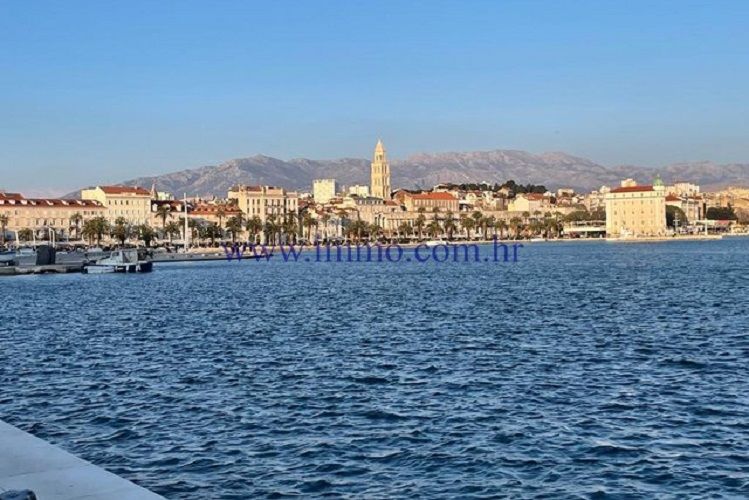 Appartement à Split, Croatie, 166 m² - image 1