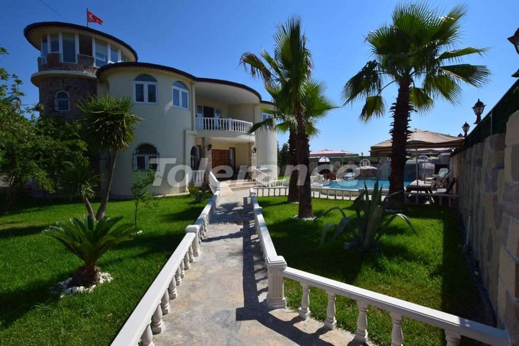 Villa à Belek, Turquie, 350 m² - image 1