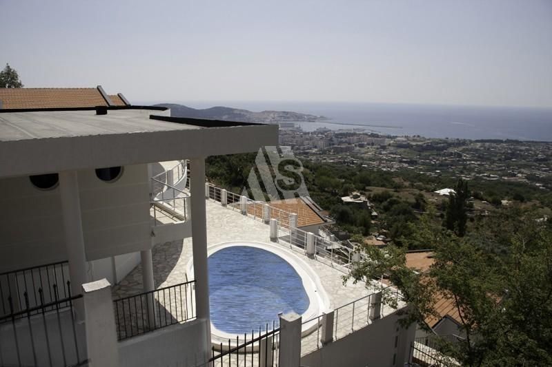 Villa in Bar, Montenegro, 366 m² - picture 13