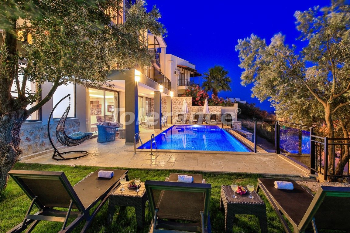Villa à Kalkan, Turquie, 250 m² - image 4