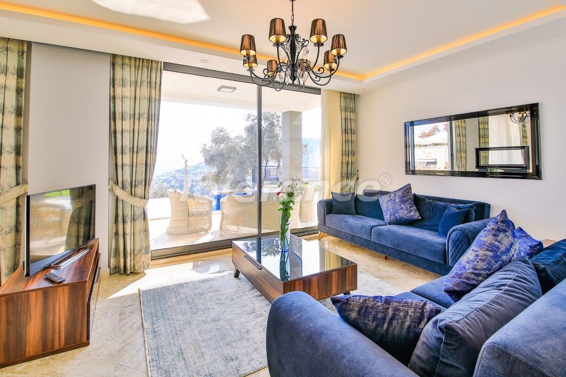 Villa à Kalkan, Turquie, 250 m² - image 7