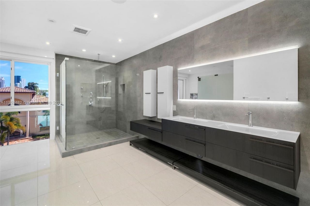 Villa en Miami, Estados Unidos, 500 m² - imagen 3