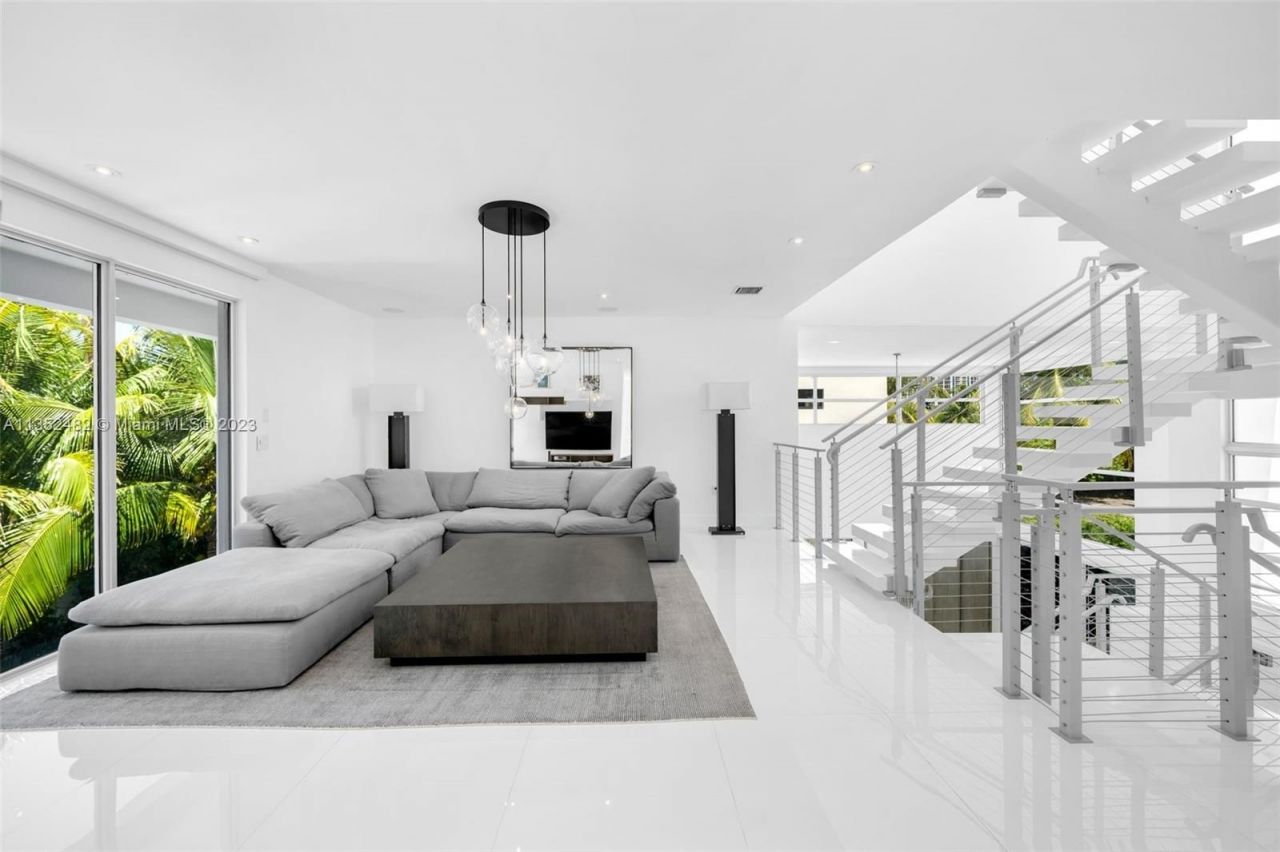 Villa en Miami, Estados Unidos, 500 m² - imagen 9