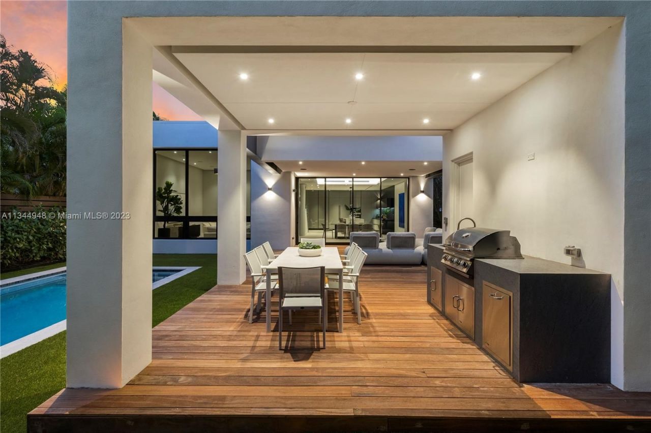 Villa in Miami, USA, 400 m² - picture 16